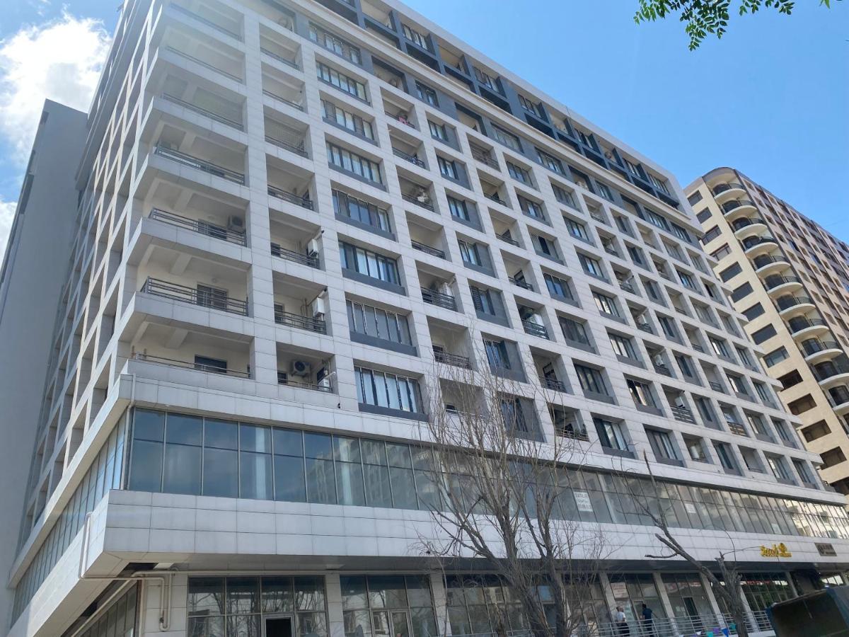 Apartment Near 28 Mall Bakú Exterior foto